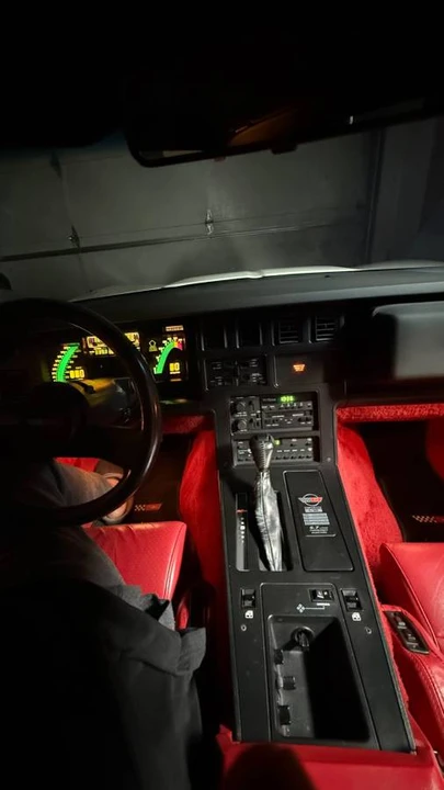1986 Chevrolet Corvette C4 - Image 10 of 14