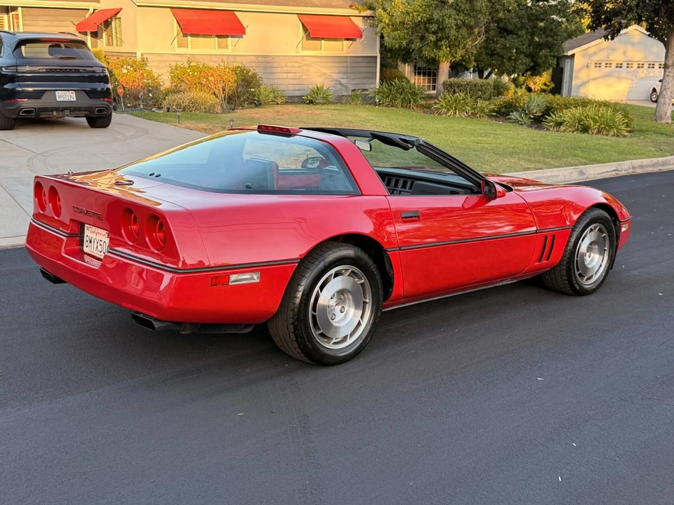 1986 Chevrolet Corvette C4 - Image 4 of 23