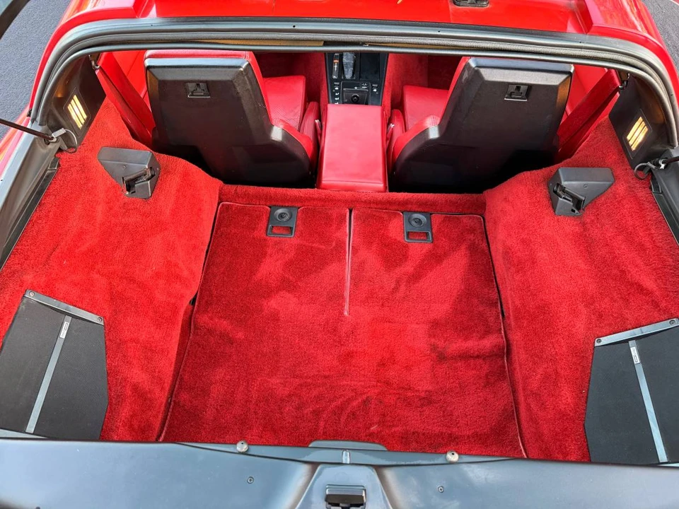 1986 Chevrolet Corvette C4 - Image 15 of 23