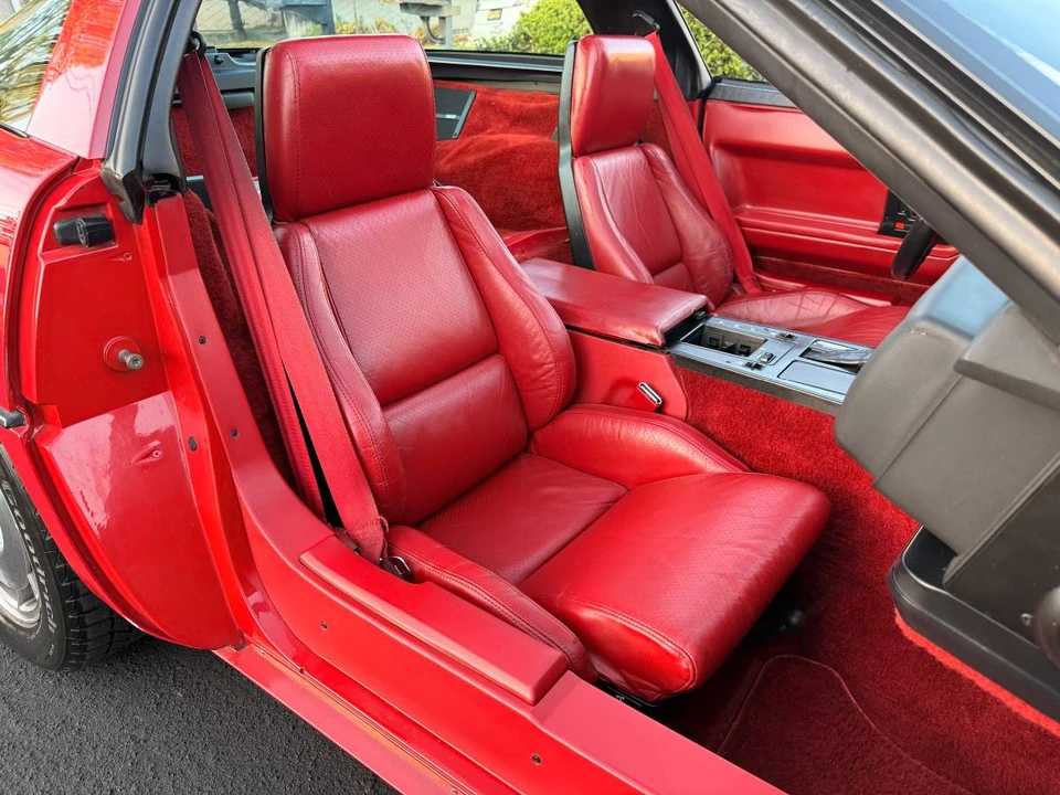 1986 Chevrolet Corvette C4 - Image 9 of 21