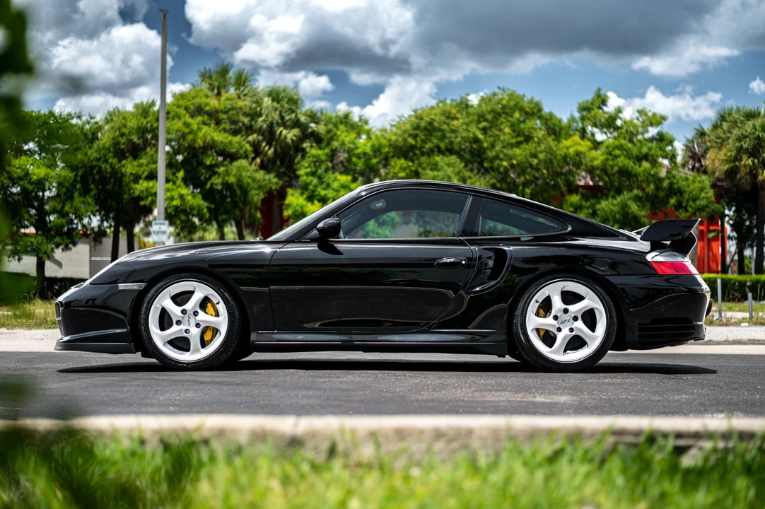 2003 Porsche 996 GT2 - Image 16 of 31