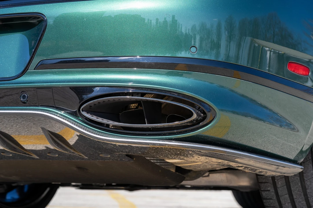 2023 Bentley Continental GTC - Image 29 of 31