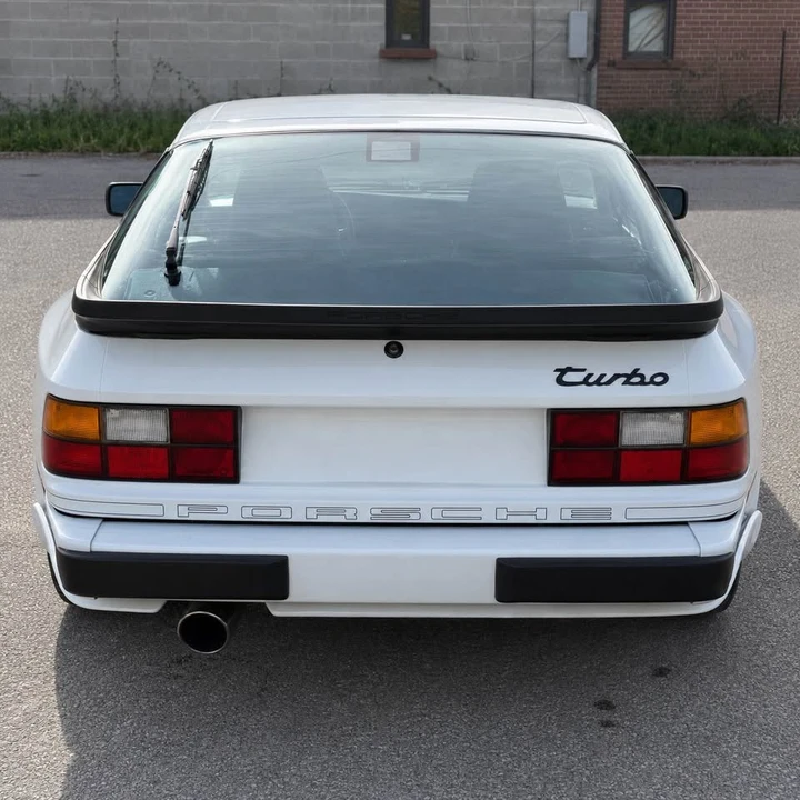 Porsche 944 Turbo - Image 4 of 6