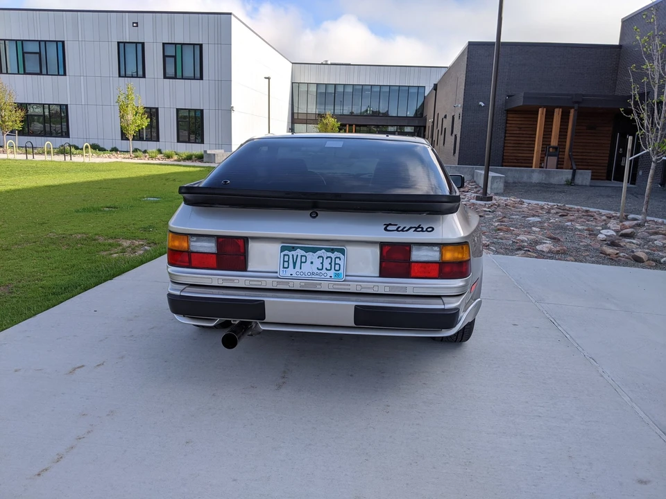 1986 Porsche 944 Turbo - Image 4 of 31