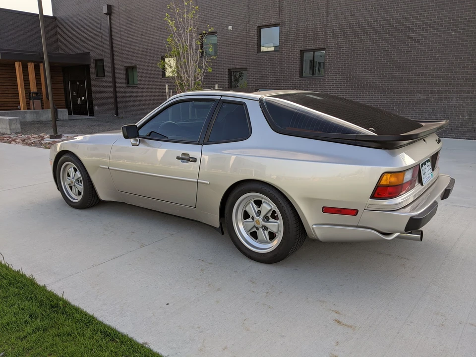 1986 Porsche 944 Turbo - Image 5 of 31