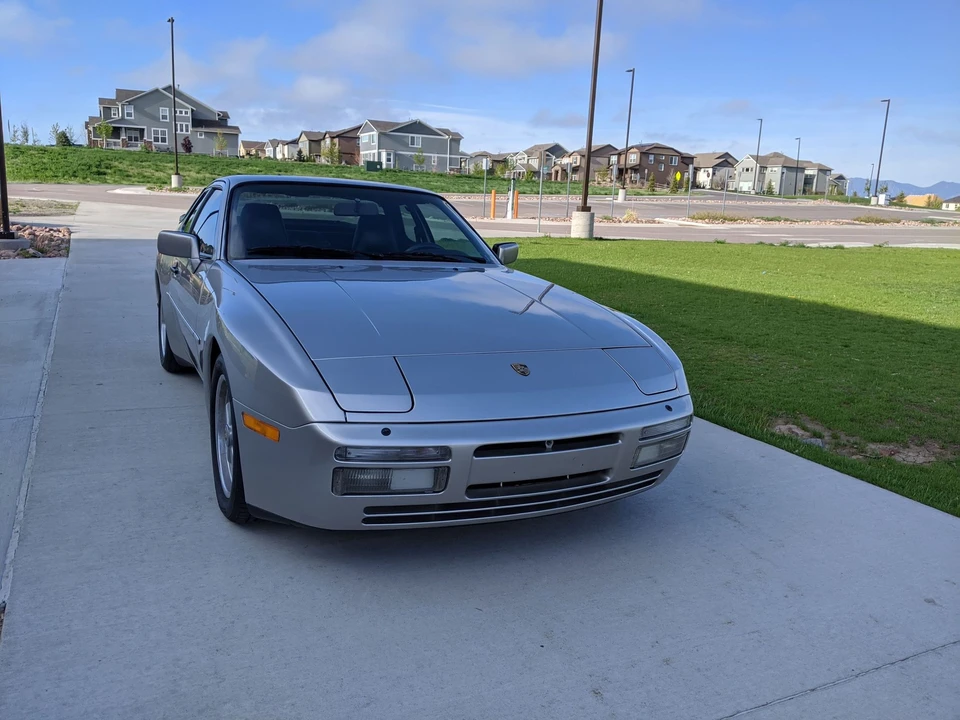1986 Porsche 944 Turbo - Image 7 of 31