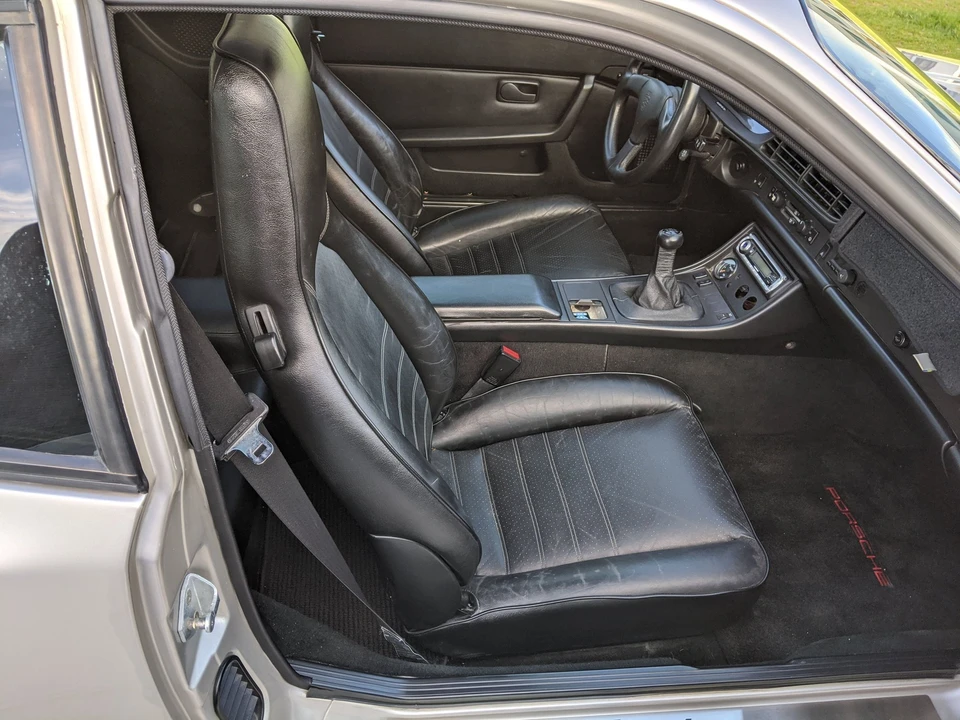 1986 Porsche 944 Turbo - Image 9 of 31