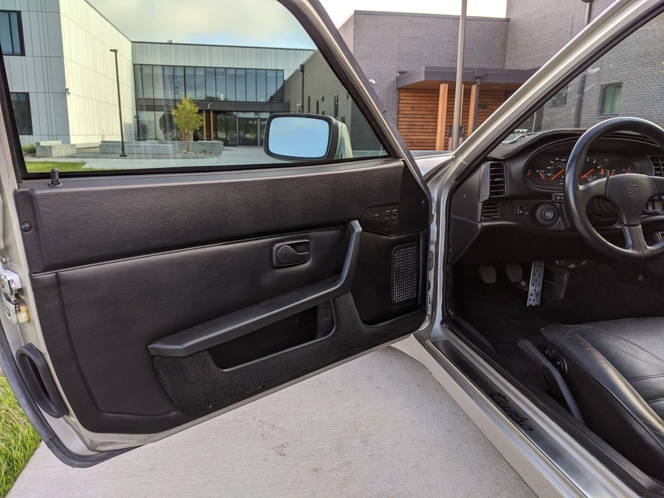 1986 Porsche 944 Turbo - Image 20 of 31