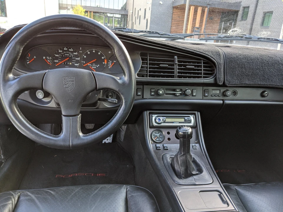 1986 Porsche 944 Turbo - Image 23 of 31