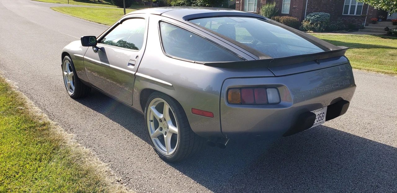 1986 Porsche 928 S - Image 7 of 12