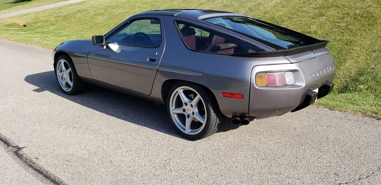 1986 Porsche 928 S - Image 12 of 12