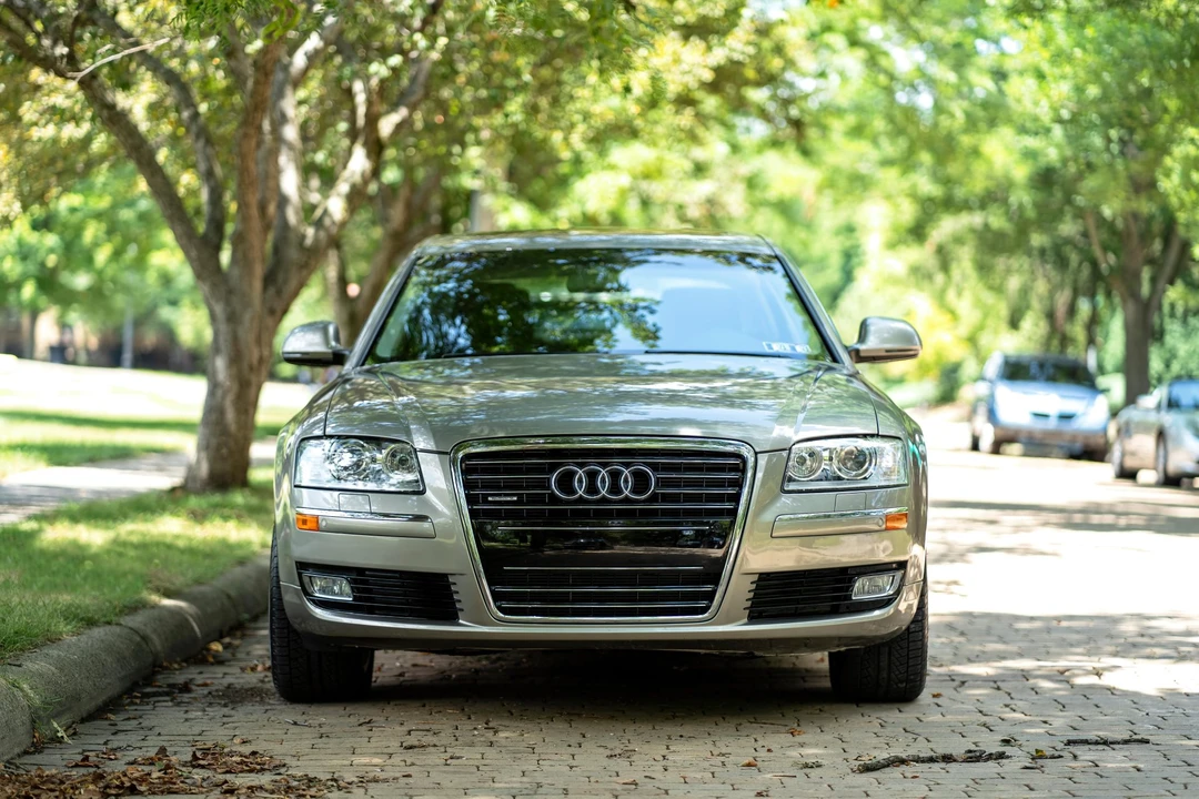 2008 Audi D3 A8 - Image 3 of 31