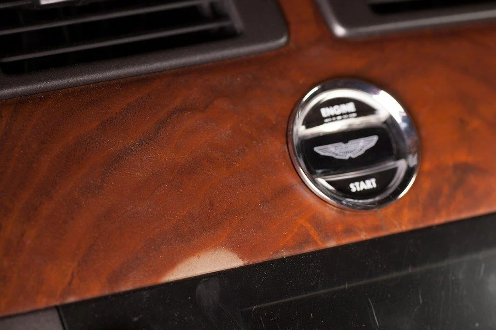 2012 Aston Martin V8 Vantage (2006-2017) - Image 25 of 31