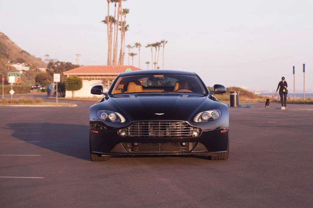 2012 Aston Martin V8 Vantage (2006-2017) - Image 10 of 31