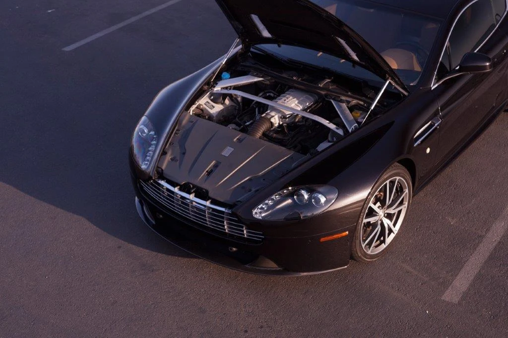 2012 Aston Martin V8 Vantage (2006-2017) - Image 19 of 31
