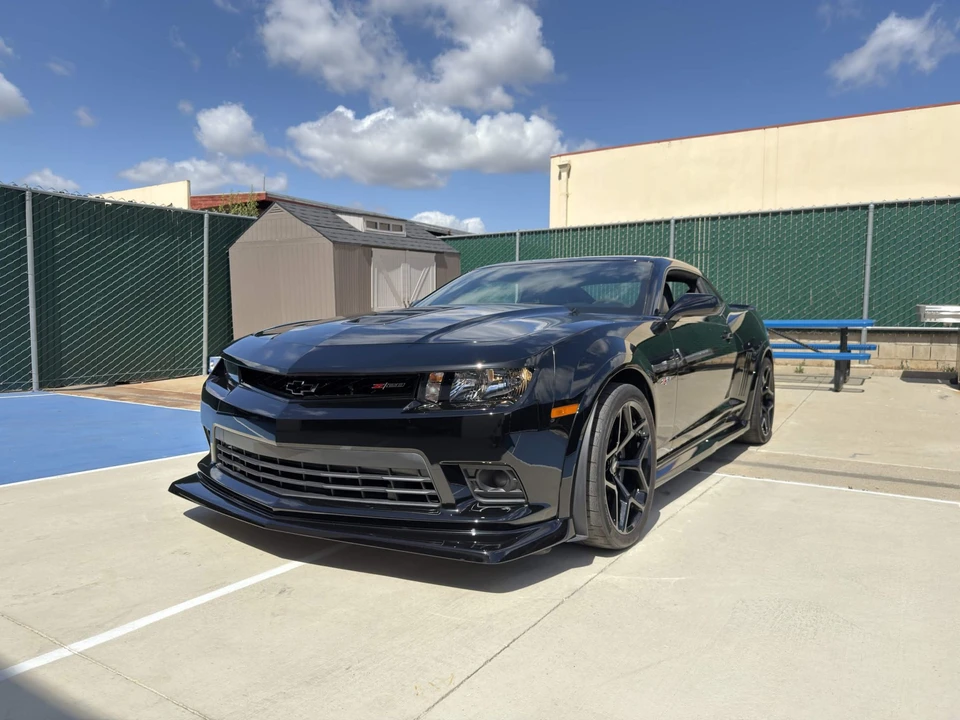 2015 Chevrolet Camaro Z/28 5th Gen - Image 2 of 31