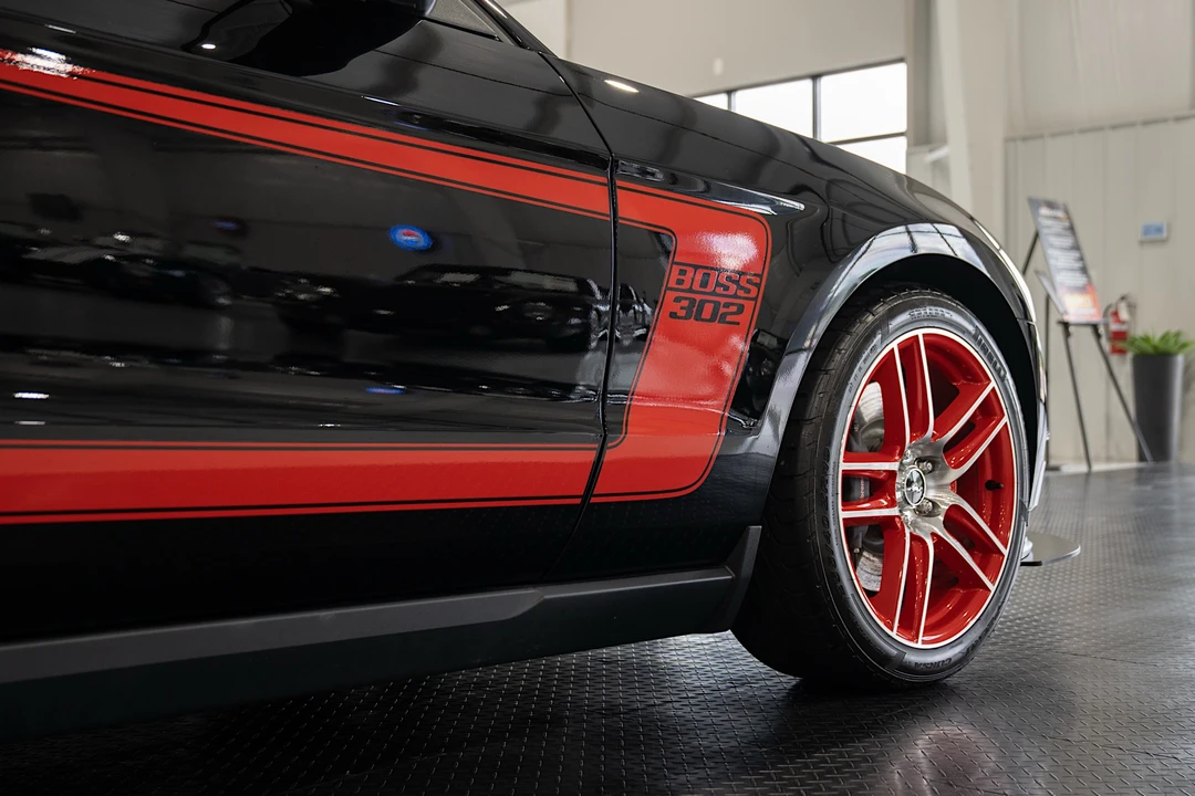 2012 Ford S197 Mustang Boss 302 - Image 26 of 31