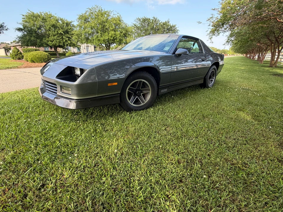 1985 Chevrolet Camaro IROC-Z & Z28 3rd Gen - Image 2 of 31