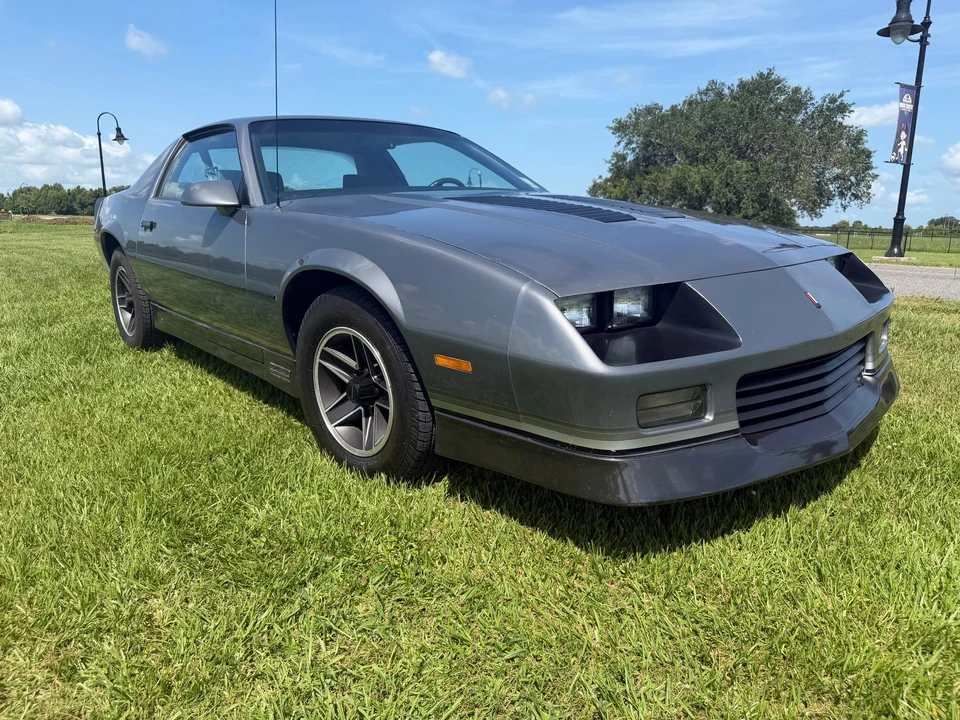 1985 Chevrolet Camaro IROC-Z & Z28 3rd Gen - Image 9 of 31
