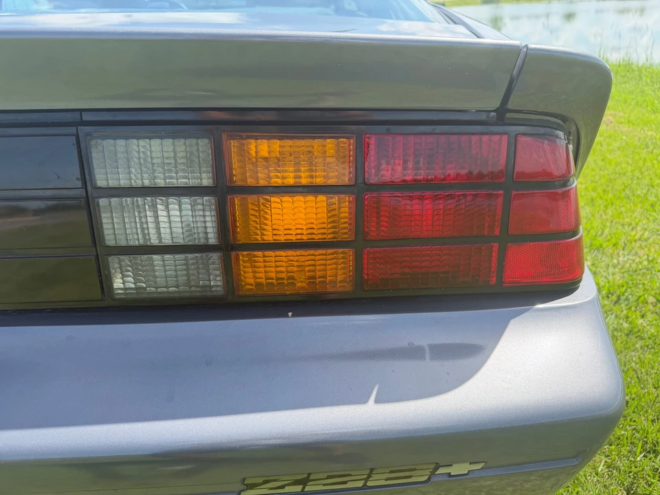1985 Chevrolet Camaro IROC-Z & Z28 3rd Gen - Image 26 of 31