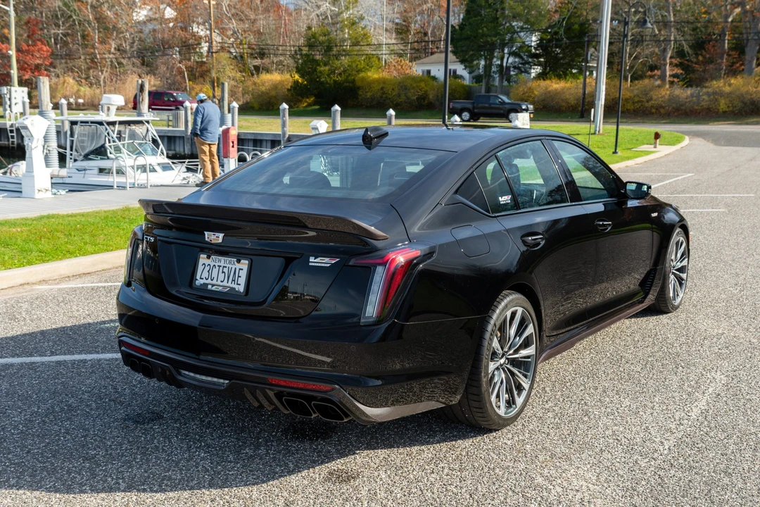 2023 Cadillac CT5-V Blackwing - Image 7 of 31