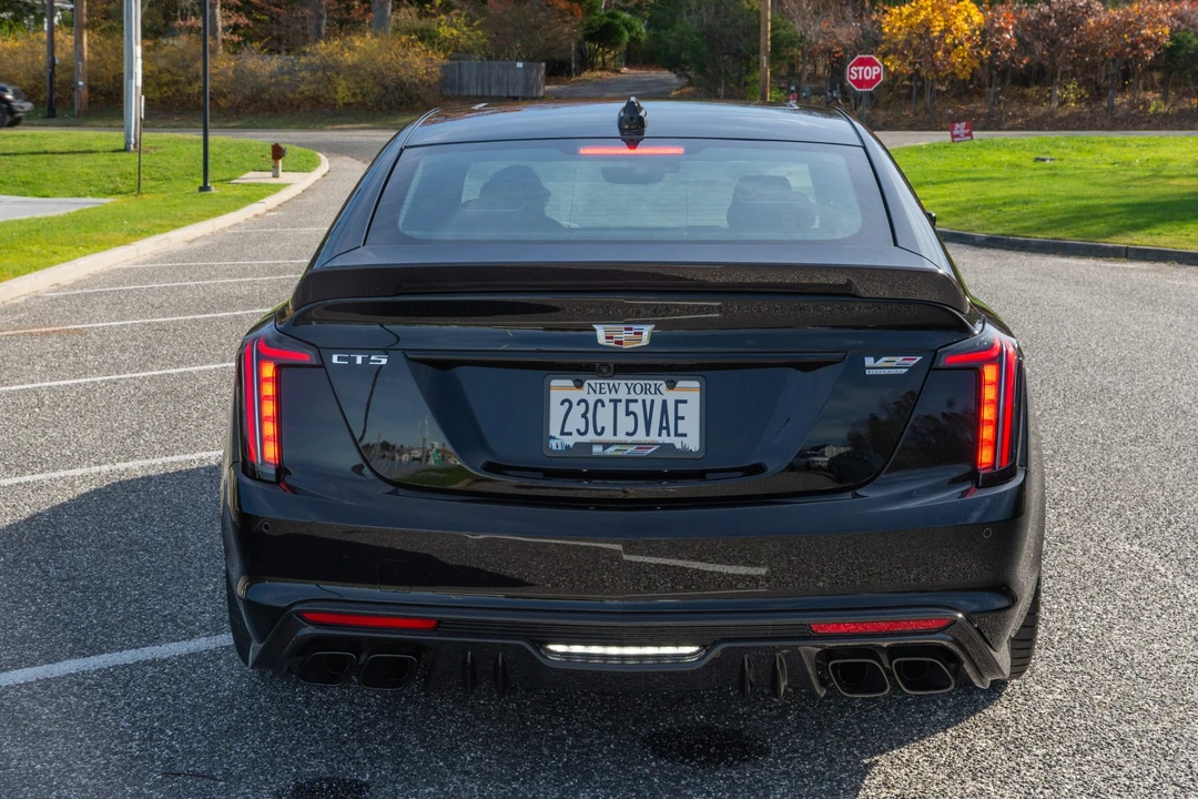 2023 Cadillac CT5-V Blackwing - Image 13 of 31
