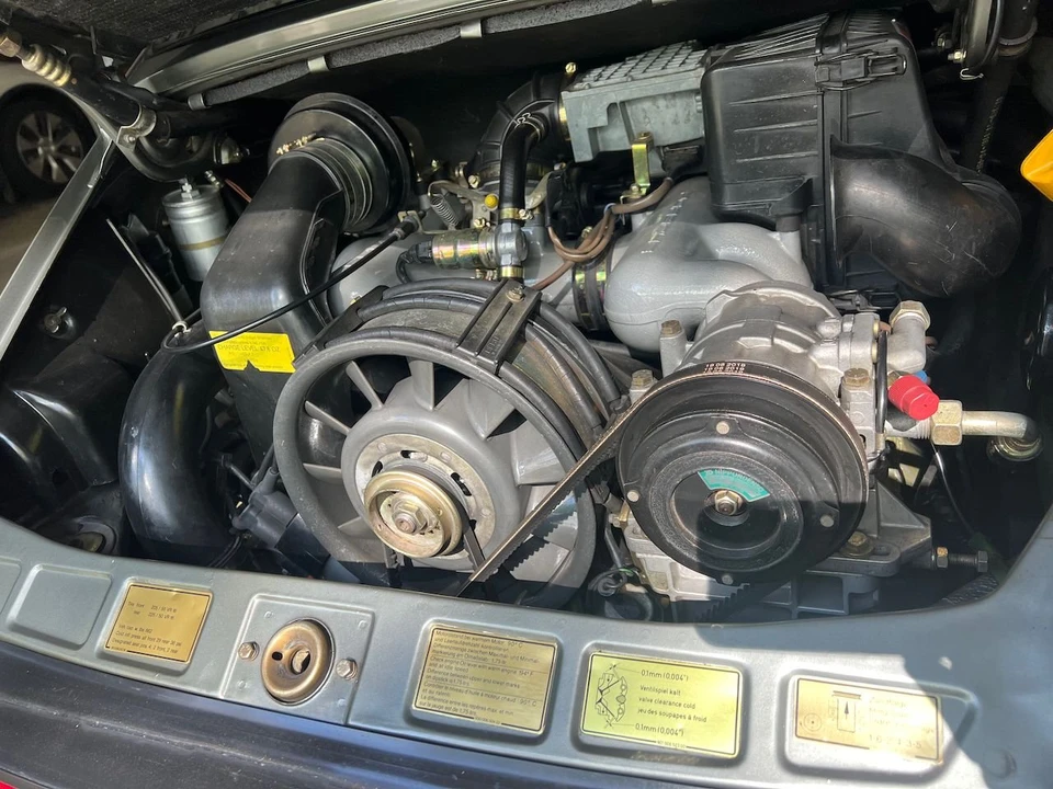 1987 Porsche 911 Carrera 3.2 - Image 4 of 5