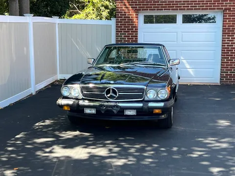 1987 Mercedes-Benz 560 SL Convertible