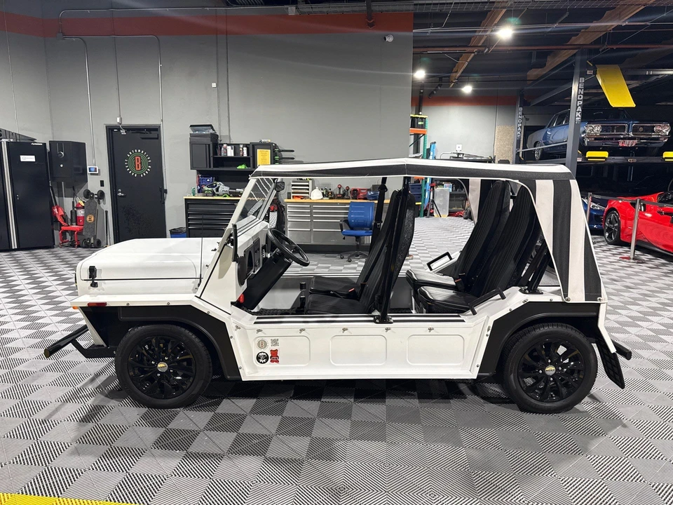 2018 Mini Mini Moke - Image 16 of 31