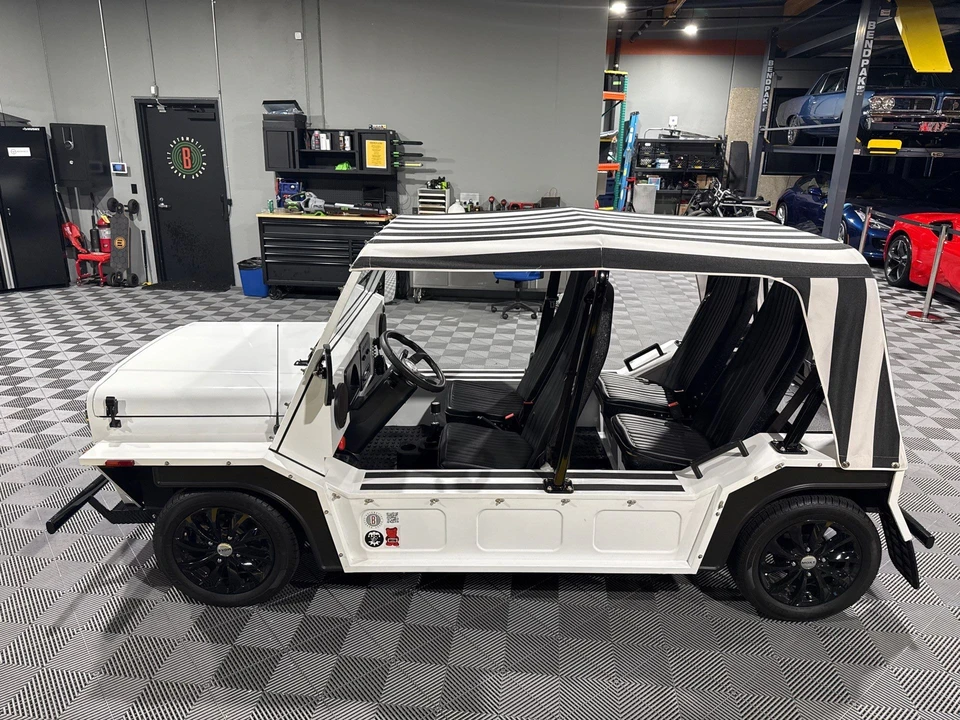2018 Mini Mini Moke - Image 17 of 31