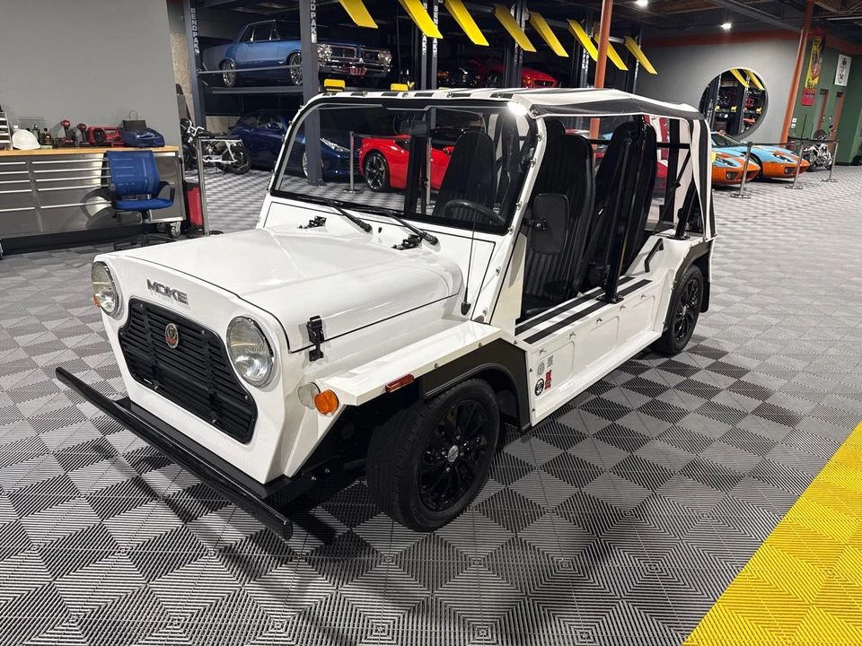 2018 Mini Mini Moke - Image 2 of 31