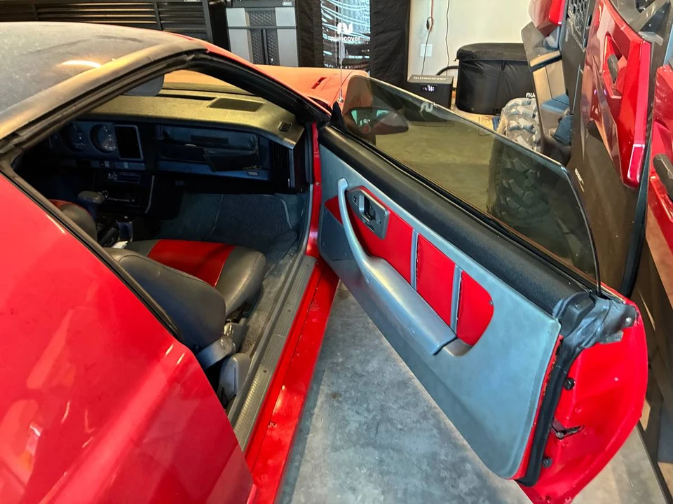 1987 Pontiac Firebird 3rd Gen - Image 3 of 10