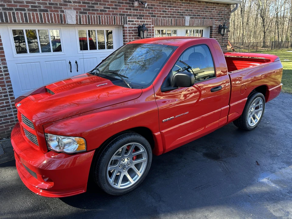 2004 Dodge Ram SRT-10 3rd Gen - Image 2 of 31