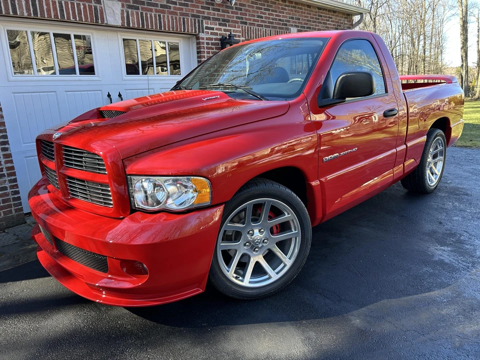 2004 Dodge Ram SRT-10 3rd Gen - Image 3 of 31