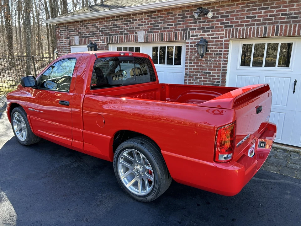2004 Dodge Ram SRT-10 3rd Gen - Image 9 of 31