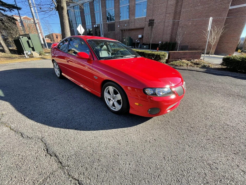 2004 Pontiac GTO 4th Gen - Image 12 of 31