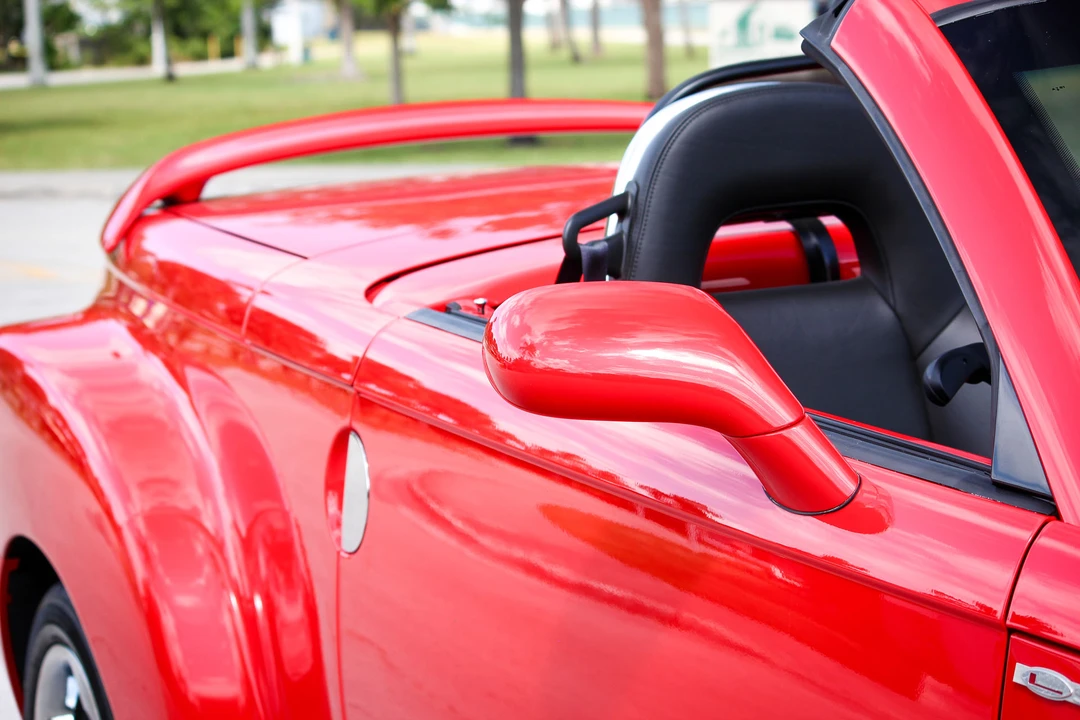 2005 Chevrolet SSR - Image 21 of 31