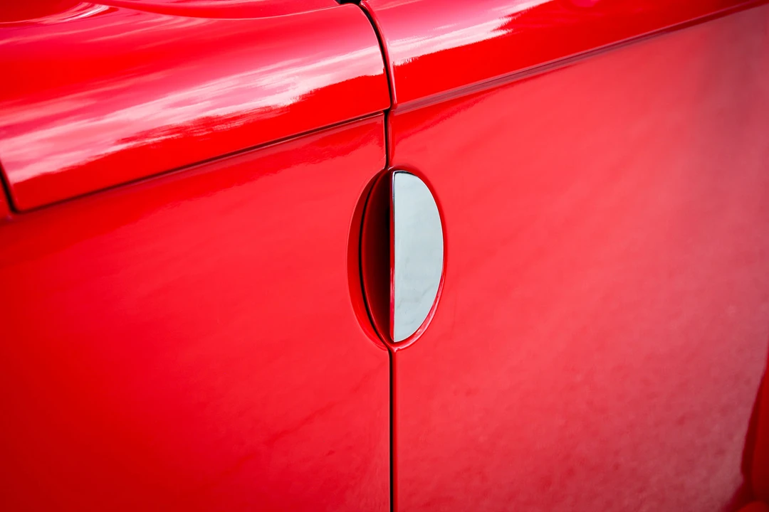 2005 Chevrolet SSR - Image 26 of 31