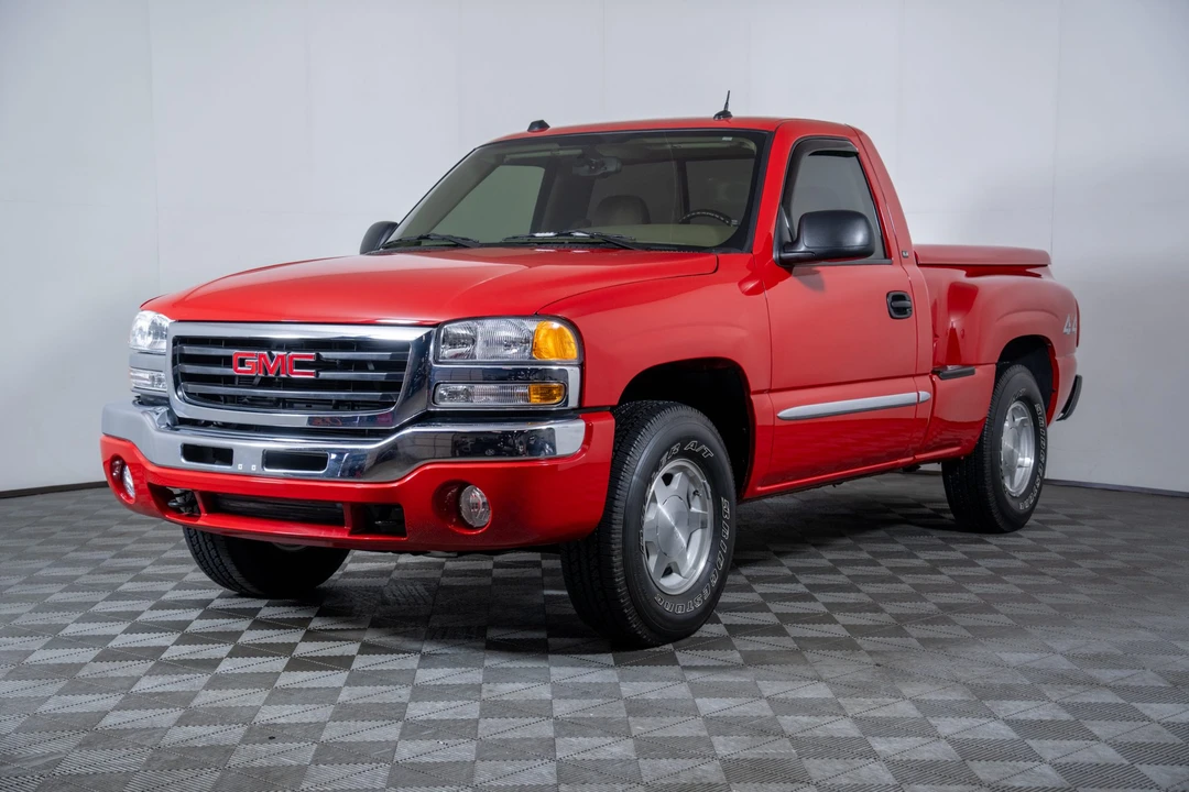 2004 GMC Sierra 2nd Gen - Image 4 of 31
