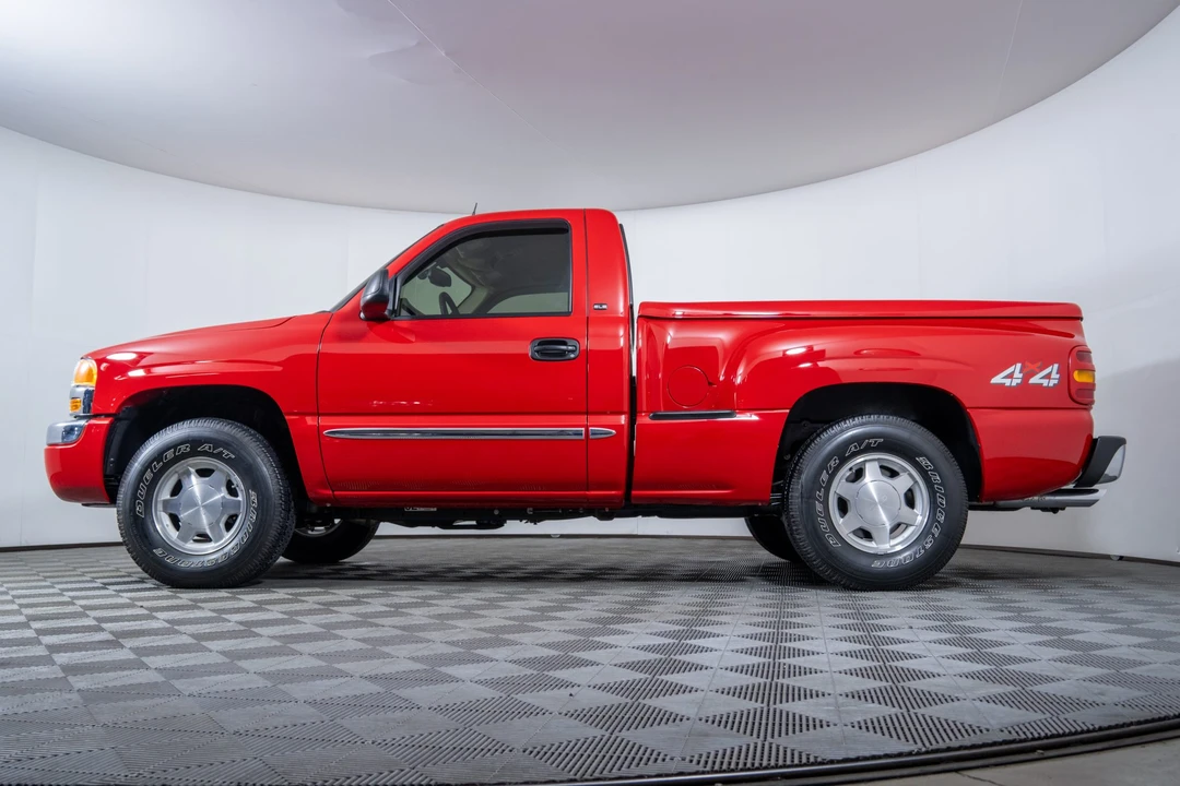 2004 GMC Sierra 2nd Gen - Image 25 of 31