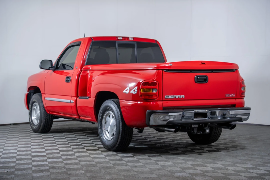 2004 GMC Sierra 2nd Gen - Image 21 of 31