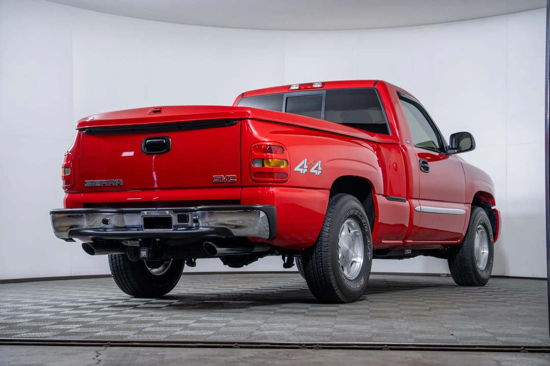 2004 GMC Sierra 2nd Gen - Image 16 of 31
