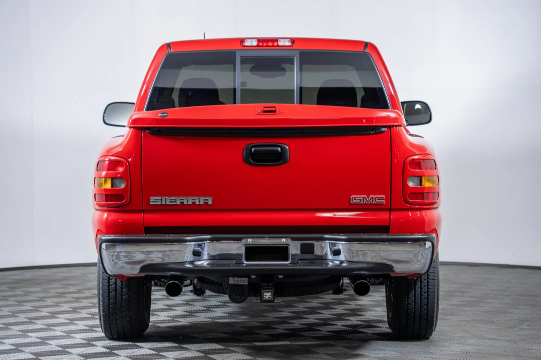 2004 GMC Sierra 2nd Gen - Image 18 of 31