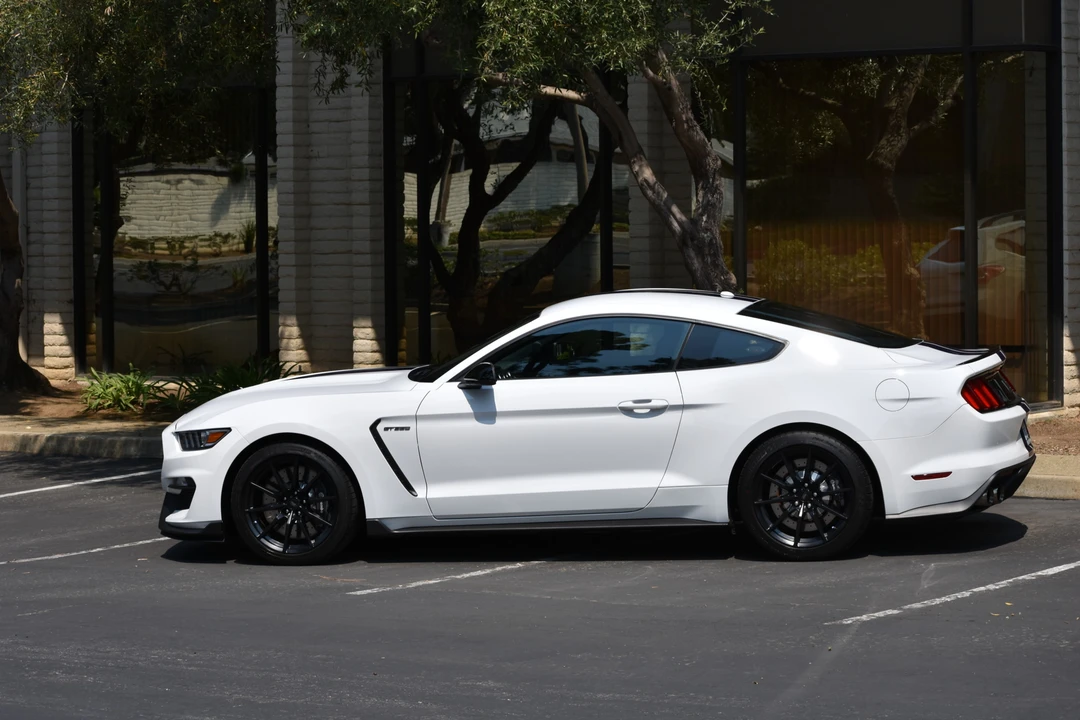2016 Ford S550 Shelby Mustang GT350 - Image 4 of 31