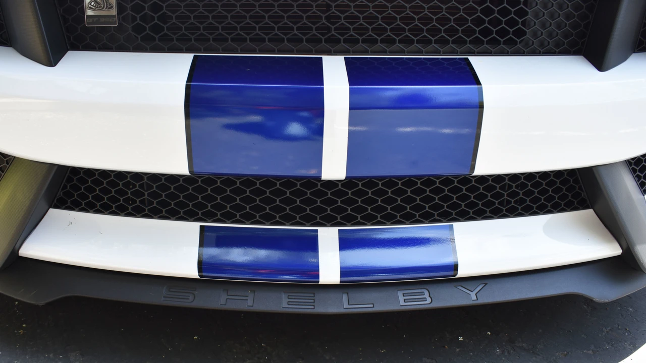 2016 Ford S550 Shelby Mustang GT350 - Image 15 of 31