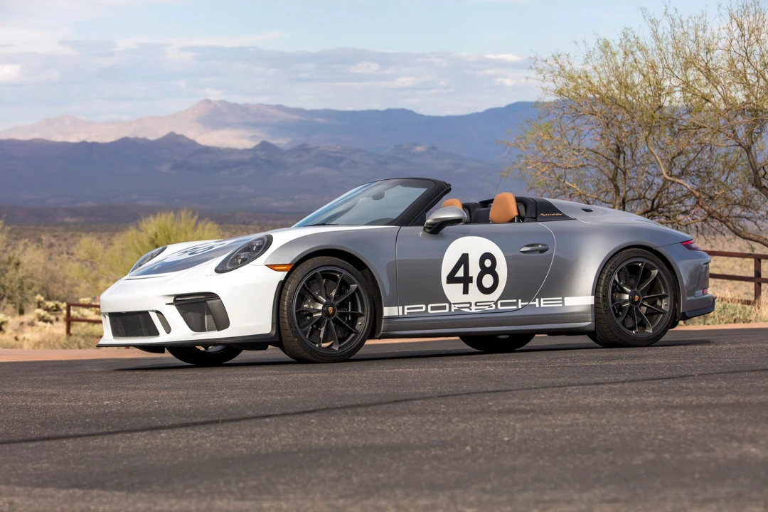 2019 Porsche 991 Speedster - Image 16 of 31