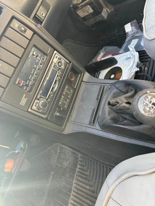 1988 Audi C3 100 & 200 & 5000 - Image 9 of 10