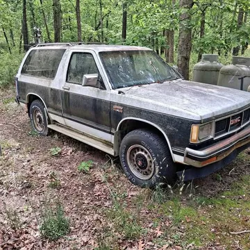 88 GMC s-10 Jimmy