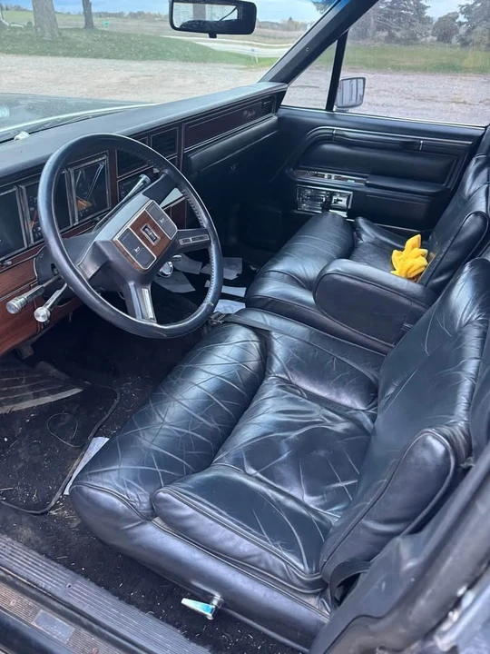 1988 Lincoln Town Car - Image 5 of 6