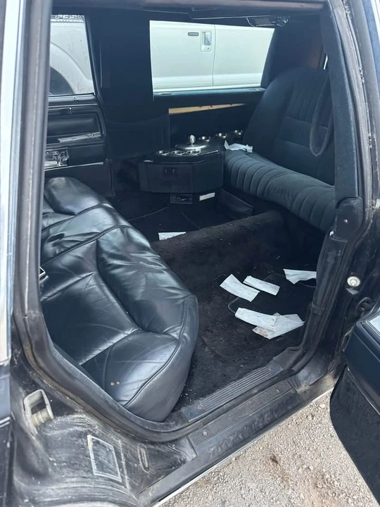 1988 Lincoln Town Car - Image 6 of 6